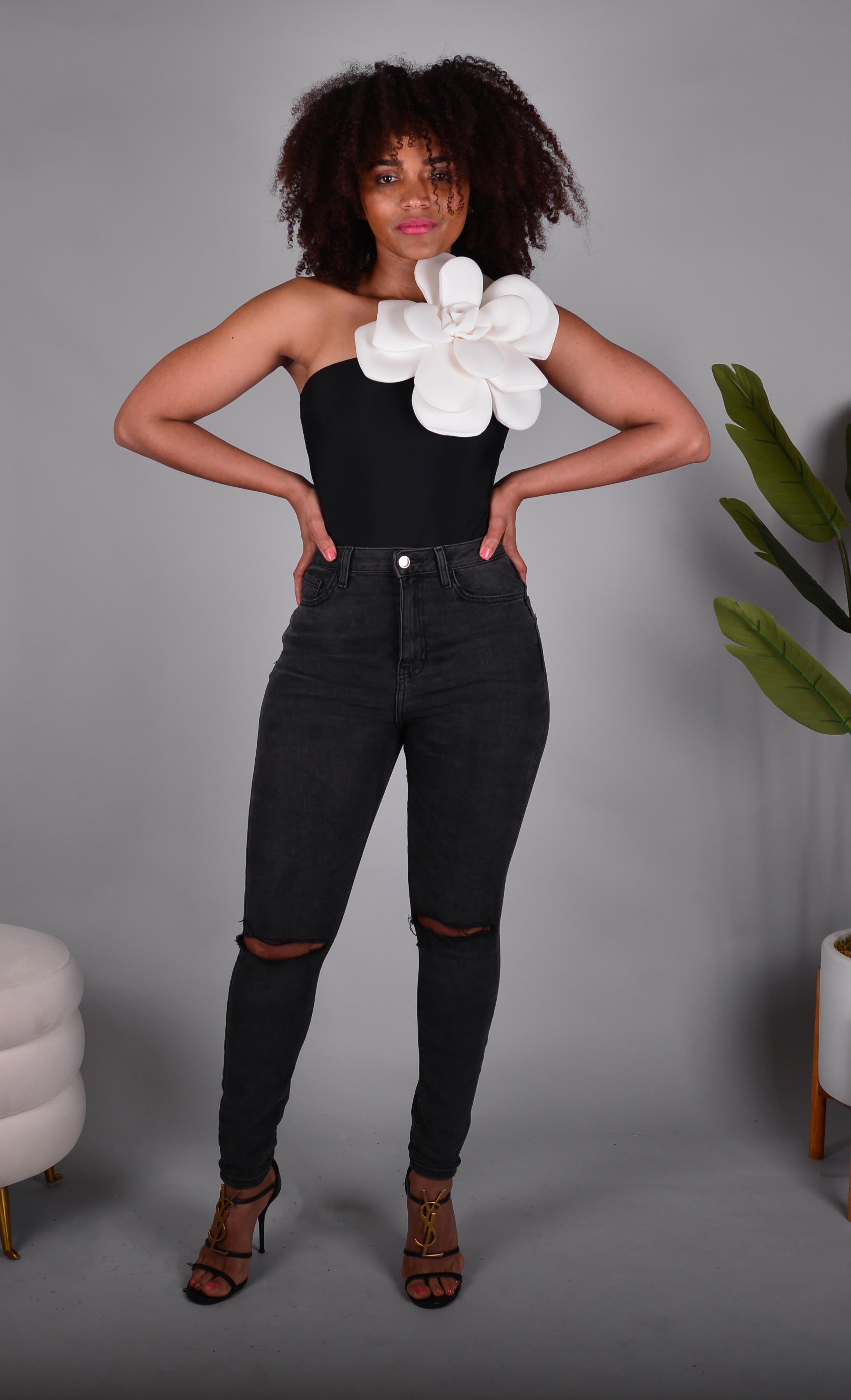 WHITE SCARLET Bodysuit – KOHÖRÏ